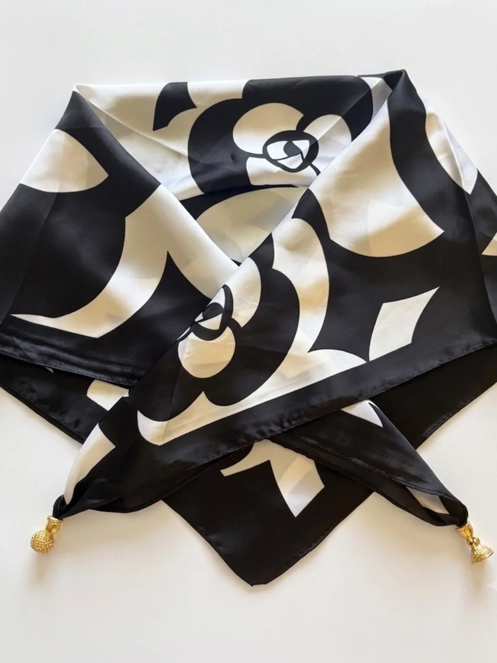 ⁠Black White Floral Square Scarf Silky Touch Magnetic Clasp Head Wrap Bandana 27